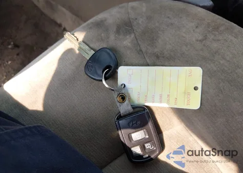 2005 Hyundai Sonata Gls/Lx from USA, damaged, VIN KMHWF35H45A148187